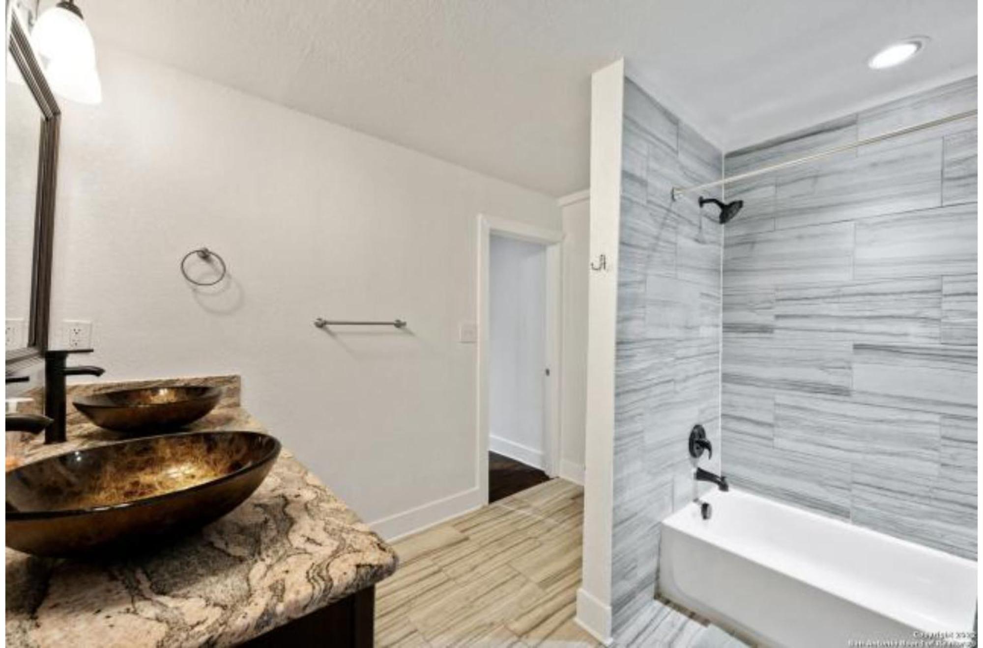 Experience Serenity In A 4Br3Ba Downtown Home San Antonio Ngoại thất bức ảnh